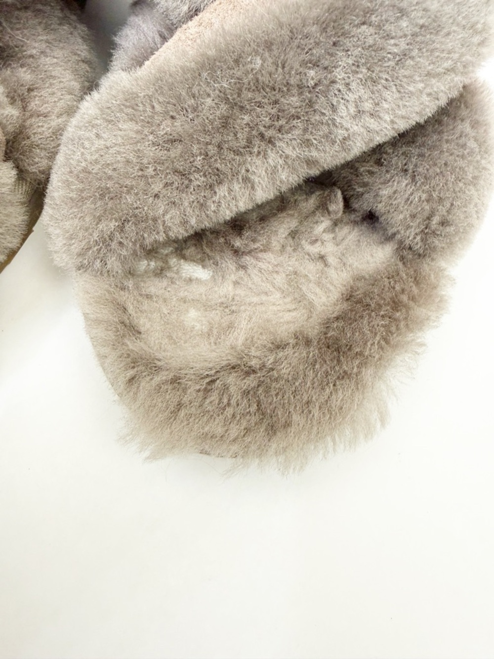 UGG Abela Slippers Criss Cross Sheepskin Fluffy Slate Grey Brown - Picture 5 of 12